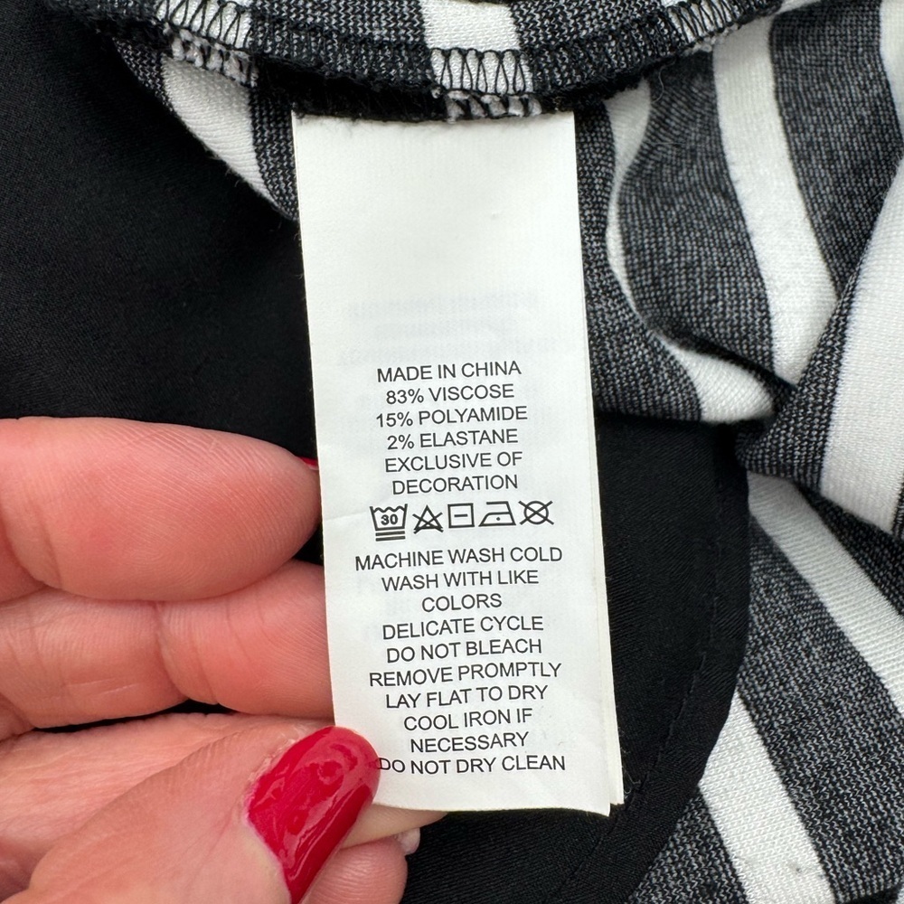 Kate Spade Broome Street Black White Stripe Dress Fit & Flare Pockets Size Small - Picture 8 of 9